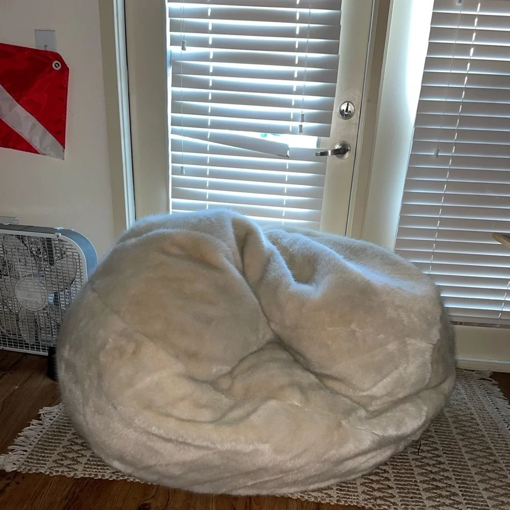 Awesome White Fluffy Bean Bag.
